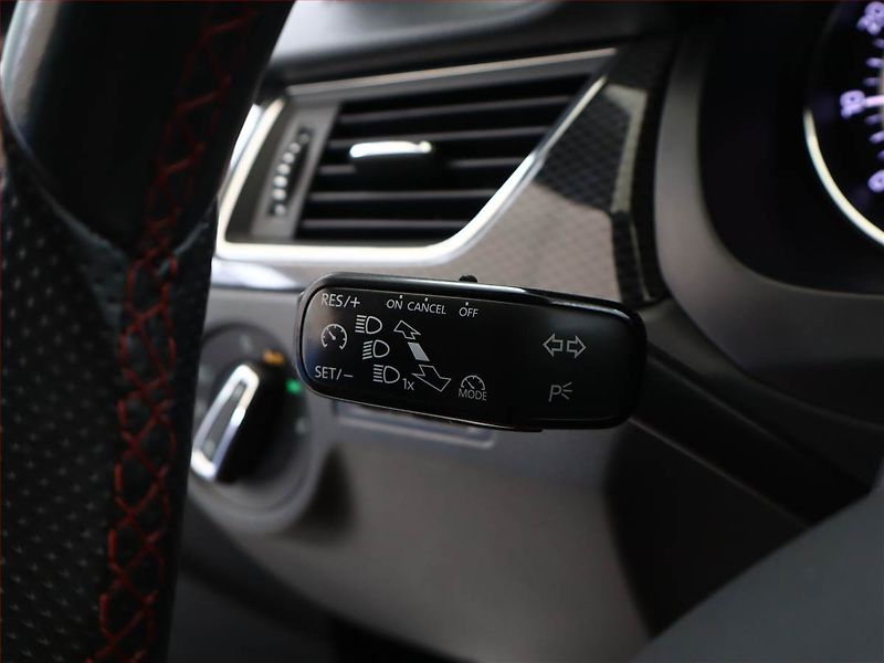 Škoda Rapid (2019) Monte Carlo 1.0 TSI, Bi-Xenony - fotka 16 z 17