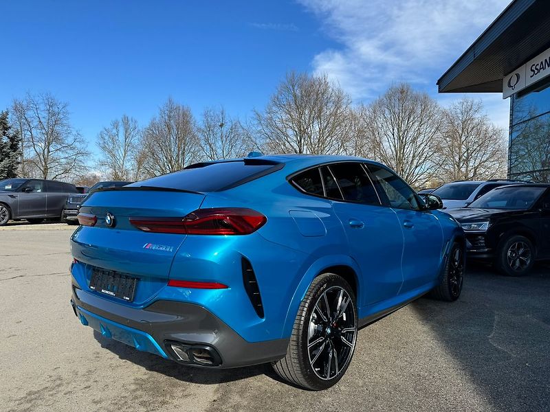 BMW X6 M60i xDrive TOP - fotka 15 z 31