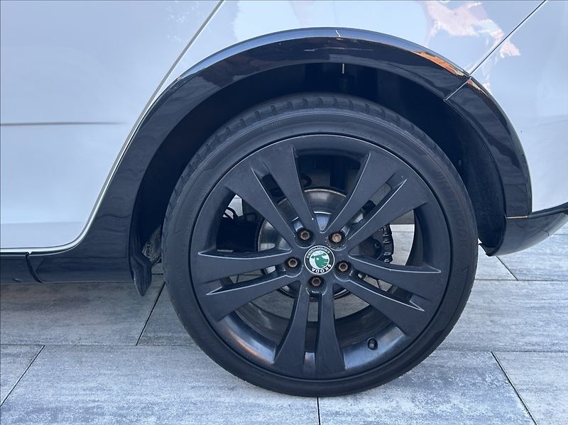 Škoda Fabia 1,2 TSI 105PS  Monte Carlo - fotka 39 z 47