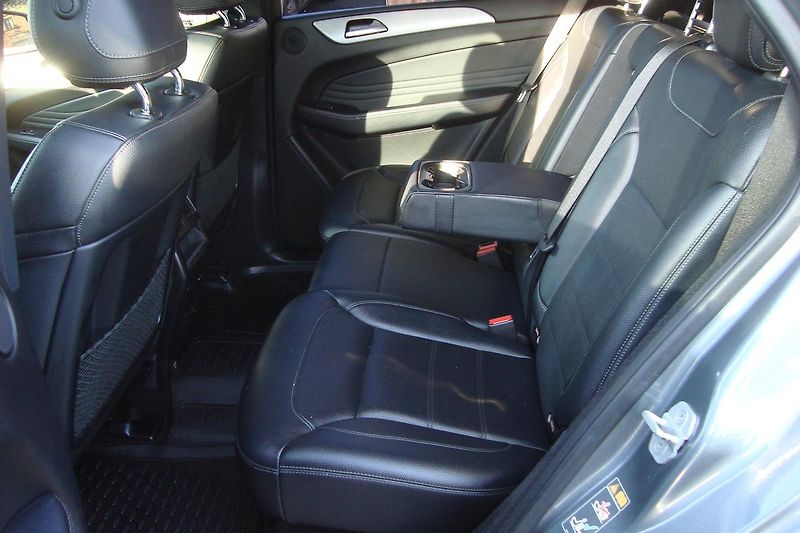 Mercedes-Benz GLE (2017) 350 D,4-Matic,AUT,AMG paket - fotka 53 z 92