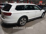 Volkswagen Passat (2017) 2.0 4x4, ČR, AT, navi, LED - náhled 1