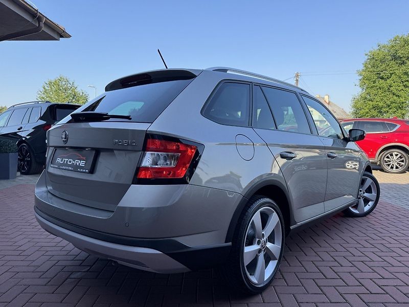 Škoda Fabia (2016) 1.2TSi Scout Digi Klima - fotka 2 z 44