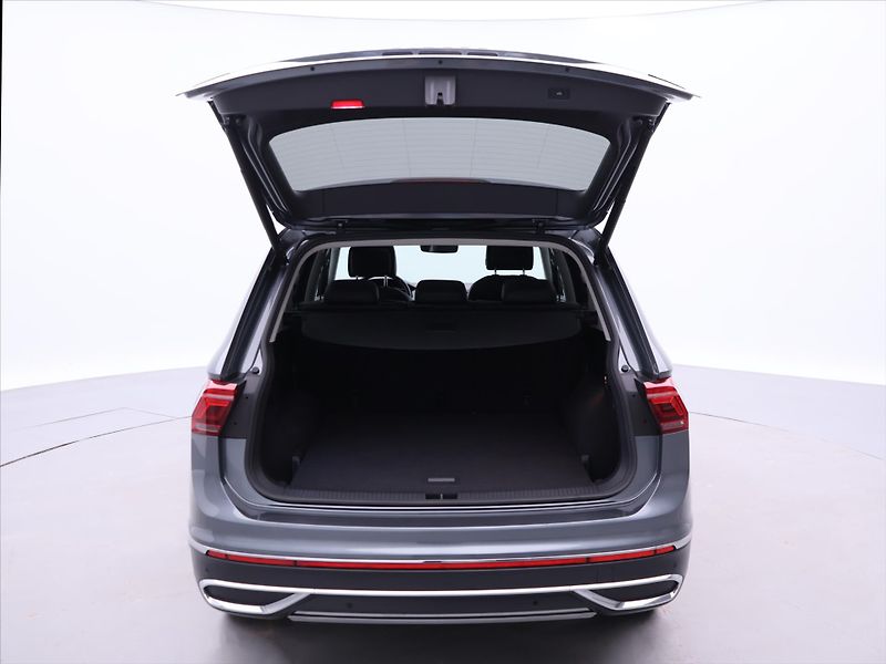 Volkswagen Tiguan Allspace 2,0 TSI 140kW DSG 4M Kůže DPH - fotka 9 z 38