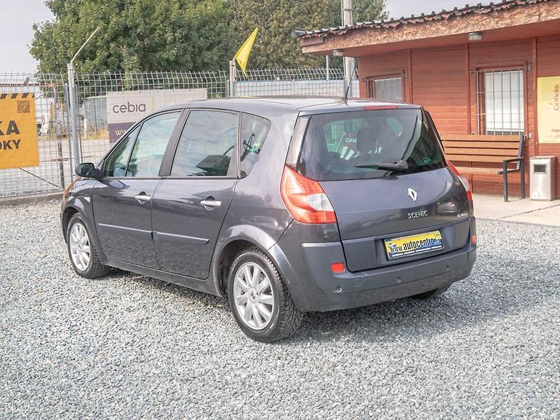Renault Scénic (2006) 1.6i 82KW – PO ROZVODECH - fotka 7 z 38