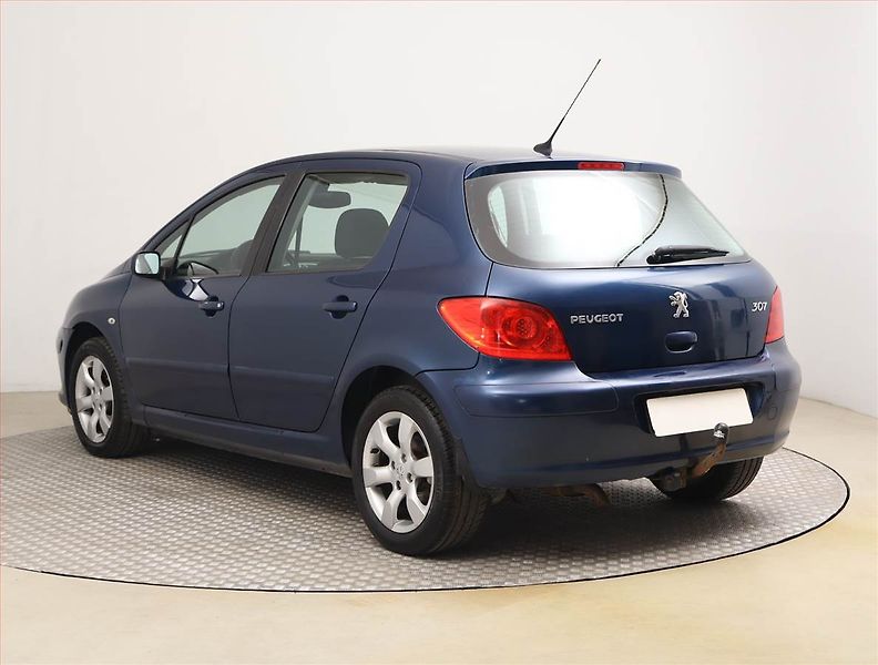 Peugeot 307 (2006) 1.6 16V, nová STK, Tažné - fotka 4 z 19