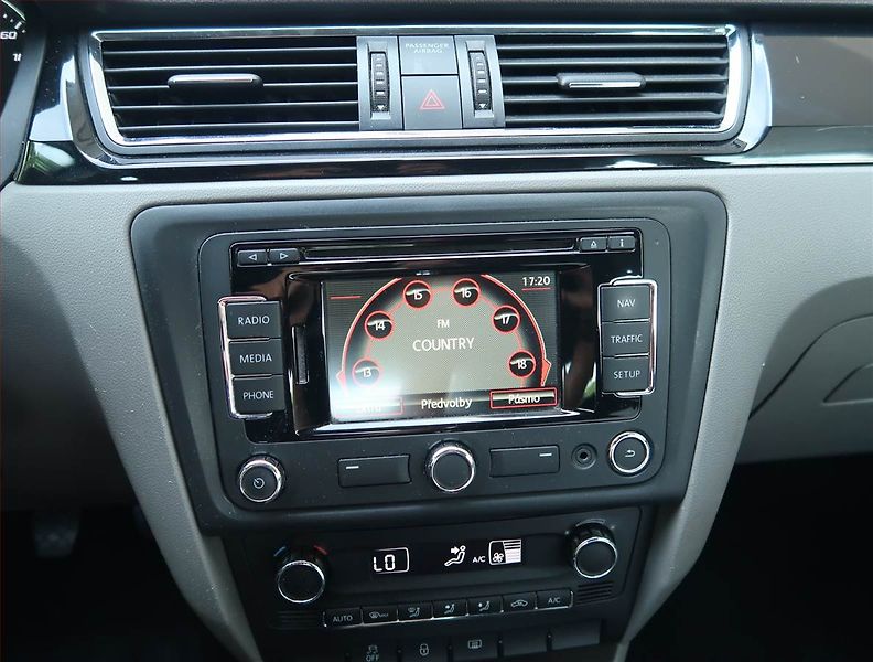 Seat Toledo (2015) 1.6 TDI, Tempomat - fotka 12 z 15