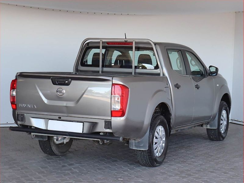 Nissan Navara (2017) 2.3 dCi, 4X4, Serv.kniha - fotka 5 z 19