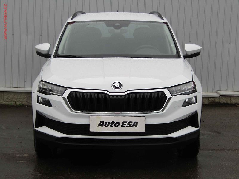 Škoda Karoq (2025) 2.0 TDi, 1.maj,ČR, Fresh - fotka 2 z 22