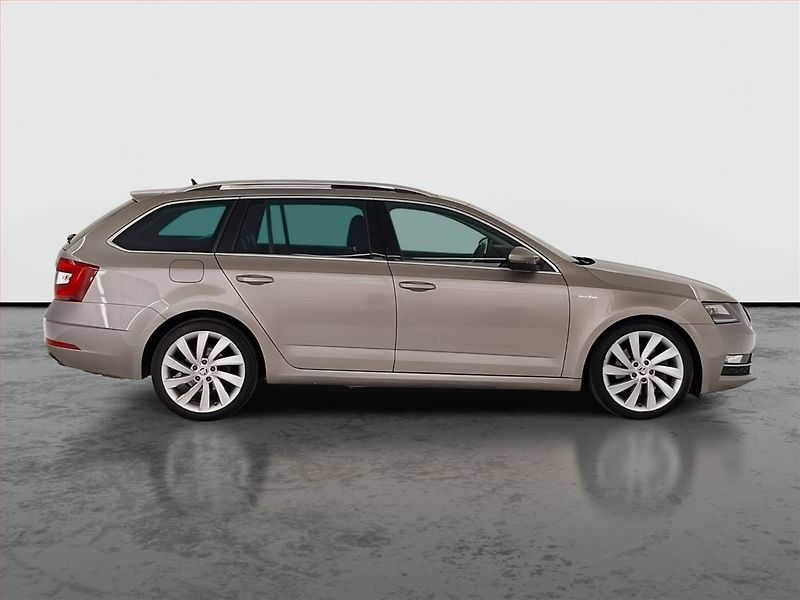 Škoda Octavia (2017) Laurin&Klement 1.8 TSI, 4X4 - fotka 6 z 25