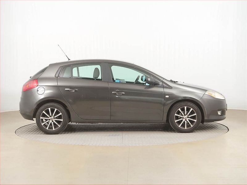Fiat Bravo (2008) 1.4 16V, ČR,1.maj, po STK - fotka 6 z 15