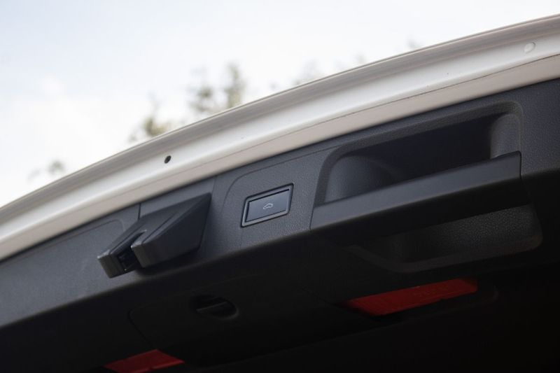 Volkswagen Passat - fotka 21 z 21