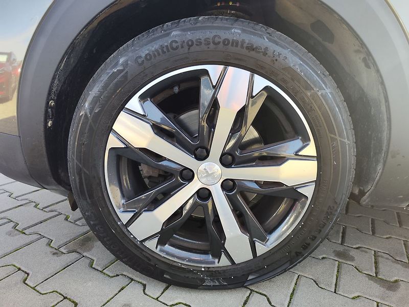 Peugeot 5008 1.2 PureTech/96kW Allure AT - fotka 33 z 34