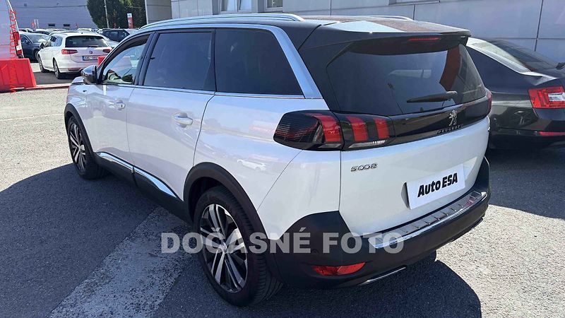 Peugeot 5008 (2018) 2.0HDi 7míst, ČR, AT, LED - fotka 2 z 3