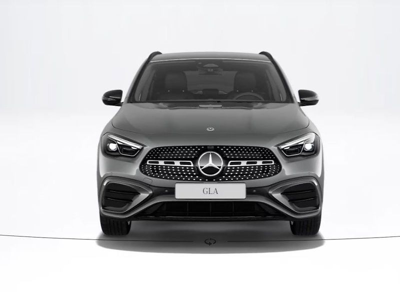 Mercedes-Benz GLA (2026) 180 d Edition 140 Years - fotka 2 z 9
