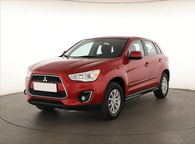 Mitsubishi ASX (2016) 1.6 MIVEC, Tempomat - fotka 2 z 14