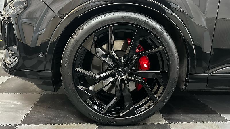 Audi SQ7 ZÁRUKA / MATRIX / 7 MÍST - fotka 13 z 52