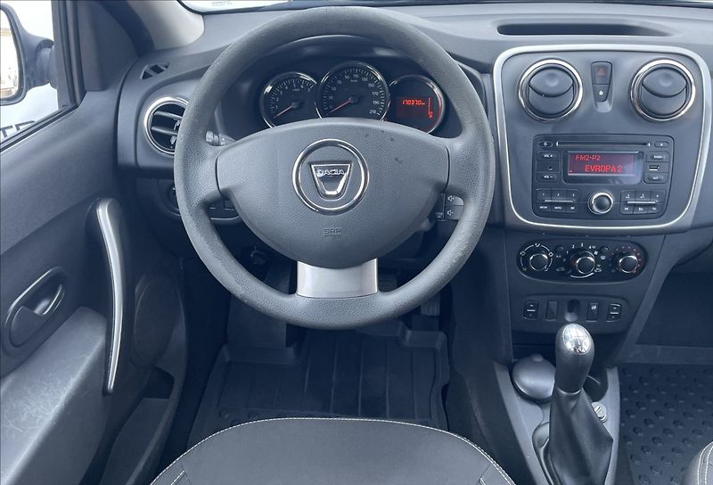 Dacia Logan 1,2 i,16V,54kW,STK 5/28,1.maj. - fotka 11 z 19