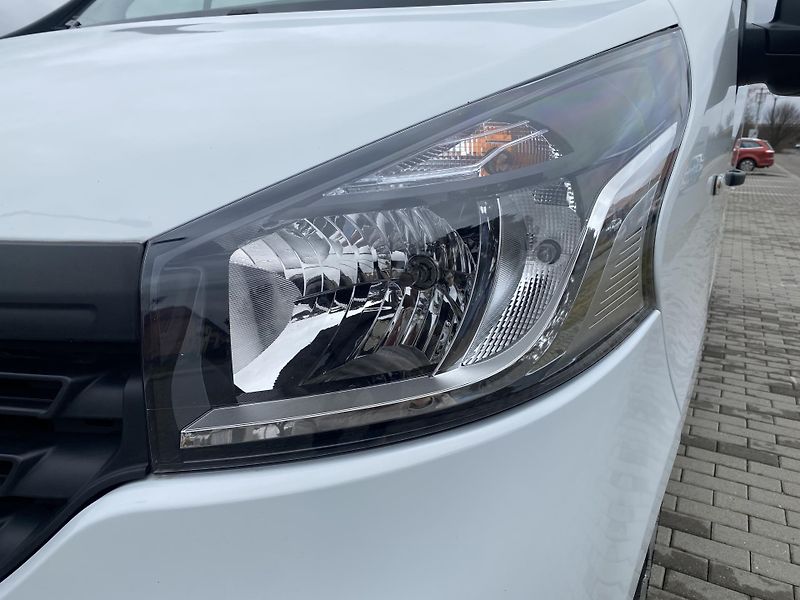 Renault Trafic (2019) 1.6DCi, 5-MÍST, 1.MAJ.ČR!! - fotka 10 z 42