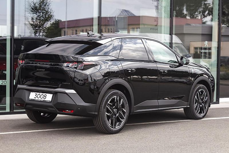 Peugeot 3008 (2026) 1,2   BUSINESS Hybrid 145 e-DC - fotka 5 z 13