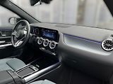 Mercedes-Benz GLA 200 off-road vehicle Progressi - náhled 15