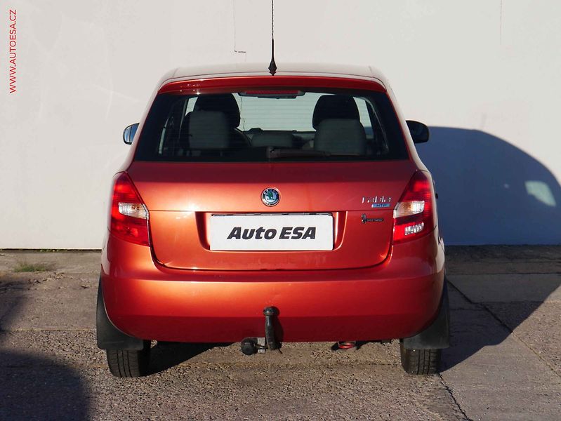 Škoda Fabia (2008) 1.2i, ČR, AC, tažné - fotka 5 z 15