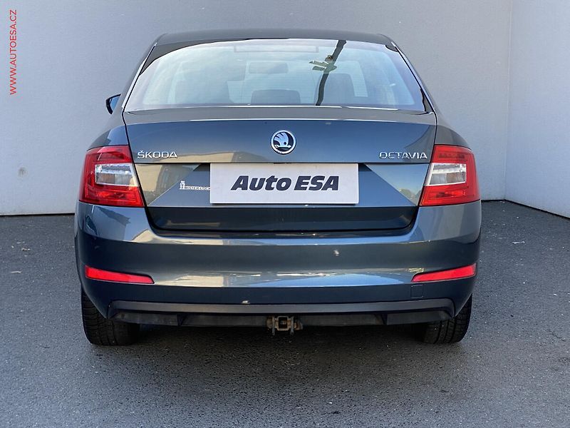 Škoda Octavia (2015) 1.6 TDi, ČR, AC, tempo - fotka 5 z 16
