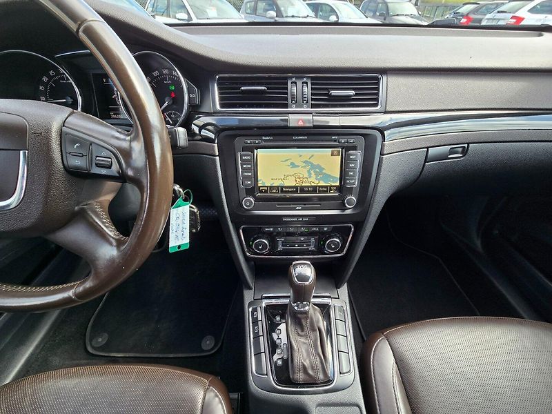 Škoda Superb (2013) 2.0 TDI 125KW Lau - fotka 15 z 23