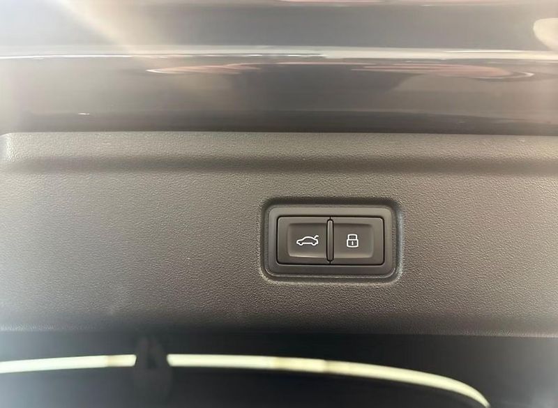 Audi A6 e-tron Sportback 360k Tažné  - fotka 12 z 21