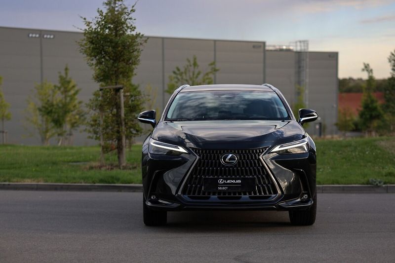 Lexus NX 350h 350H 2,5 HEV EXECUTIVE TOP - fotka 3 z 28