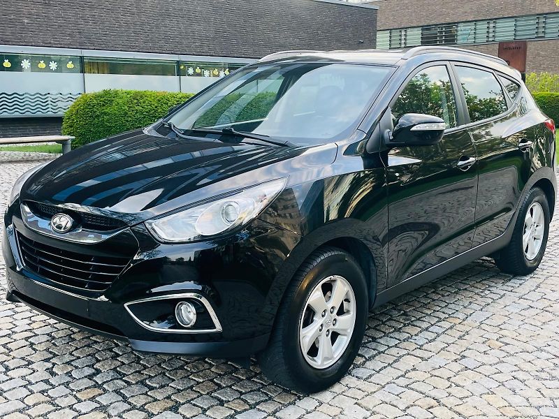 Hyundai ix35 2.0i AUTOMAT VYHŘEV SERVISKA  - fotka 5 z 48