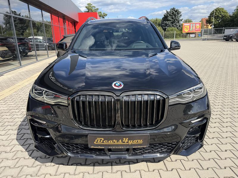 BMW X7 (2022) 40XD 250kW M-PAKET R22 CZ TOP! - fotka 14 z 48