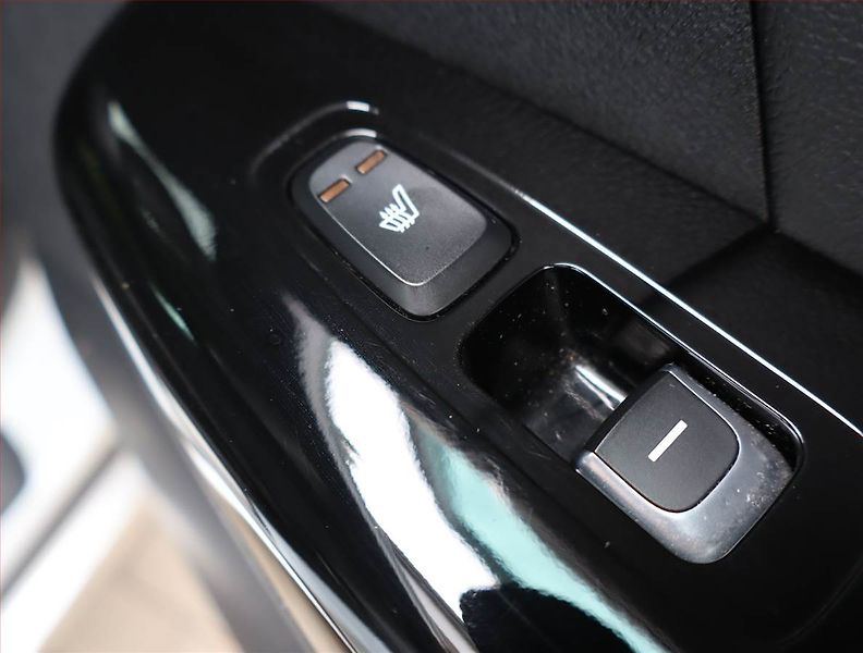 Kia Sportage (2018) 1.6 T-GDI, 4X4, Automat, Kůže - fotka 26 z 29
