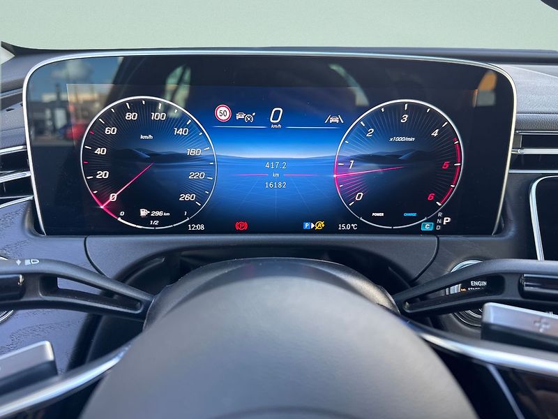 Mercedes-Benz Třídy E 220d 4MATIC AVANTGARDE - fotka 10 z 19