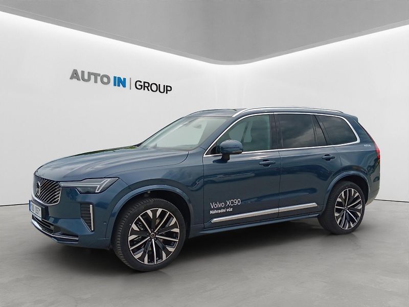 Volvo XC90 (2025) B5 ULTRA BRIGHT - fotka 1 z 20