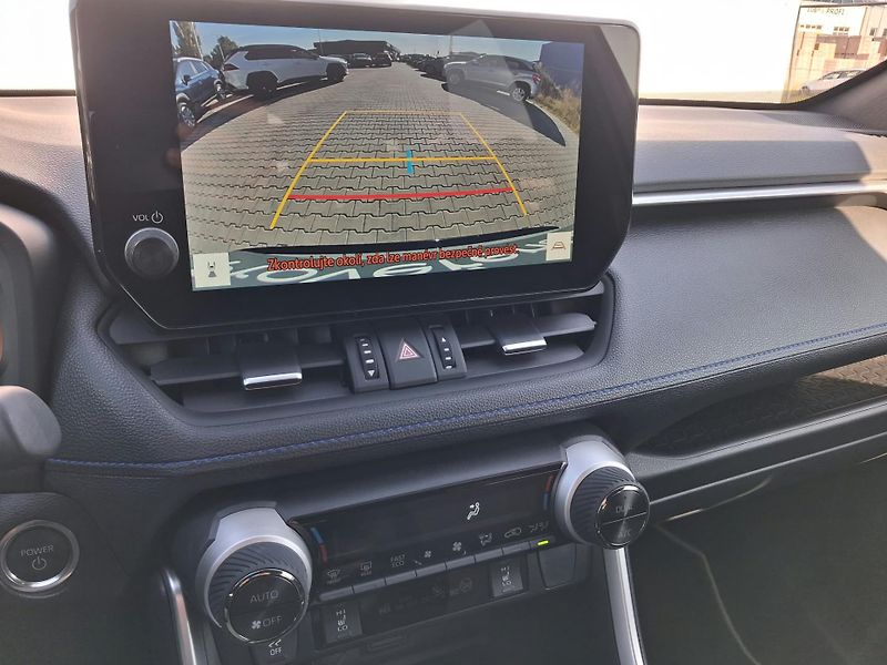 Toyota RAV4 2.5 HSD e-CVT AWD Selection - fotka 16 z 23