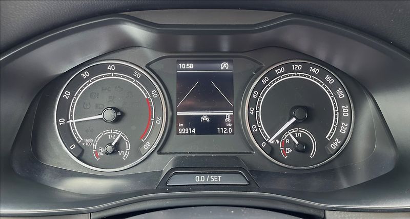 Škoda Kamiq 1,0 TSi + CNG,STK 3/28 - fotka 13 z 24