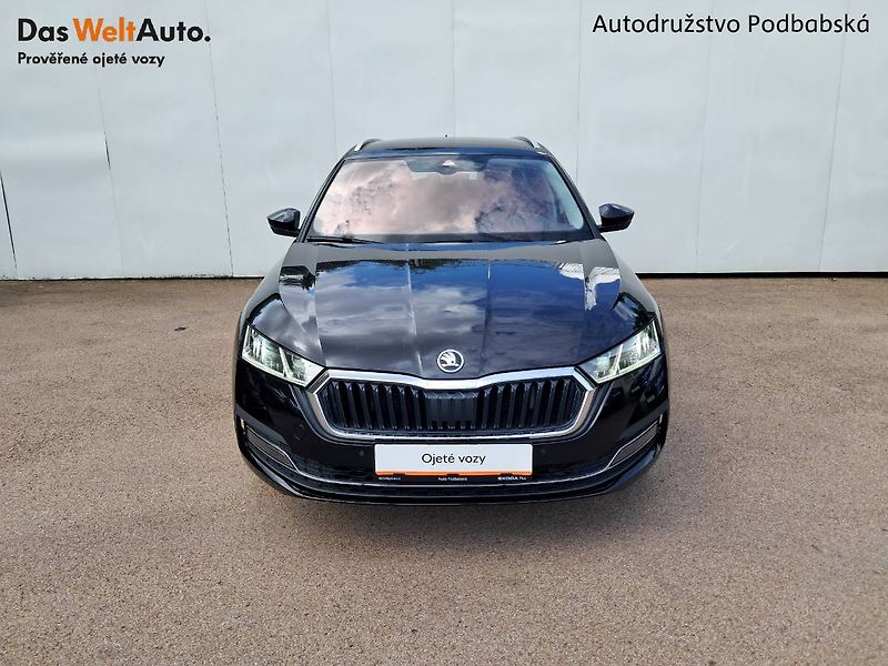 Škoda Octavia (2022) COMBI IV STYLE PLUS 2.0 TDI / - fotka 4 z 29