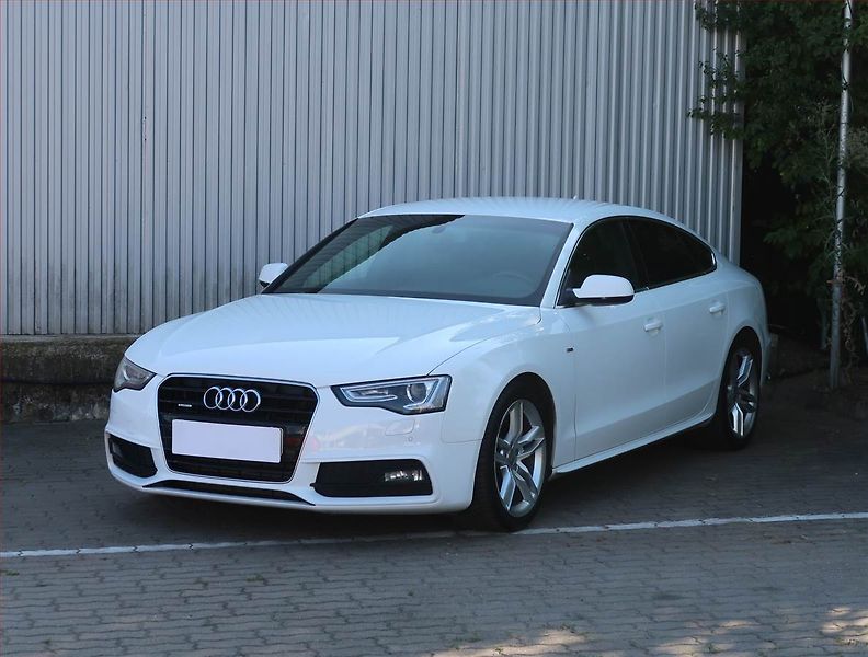 Audi A5 (2014) S-Line 2.0 TDI, 4X4, Automat - fotka 2 z 20