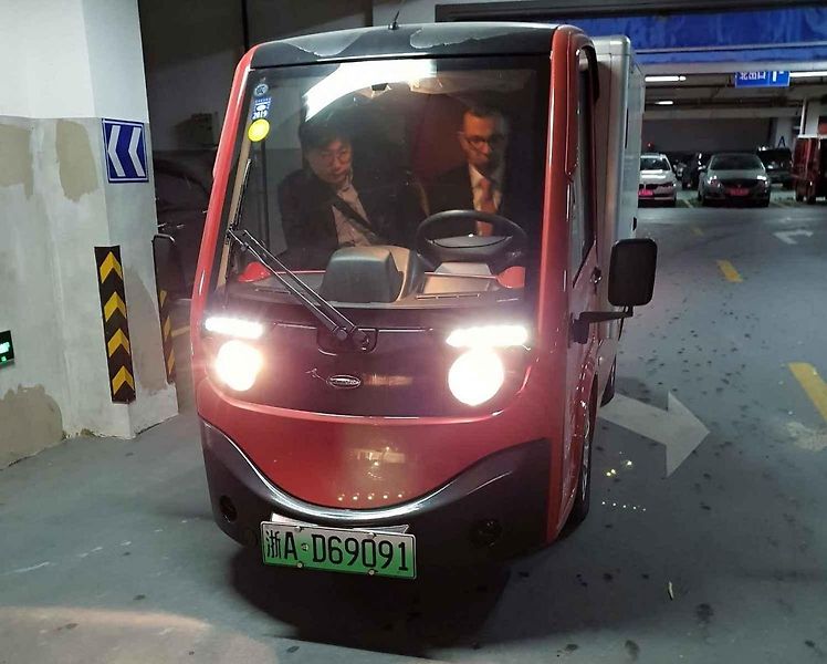 Elektrická dodávka Cenntro Metro je díky kompaktním rozměrům vhodná k nasazení v centrech měst
