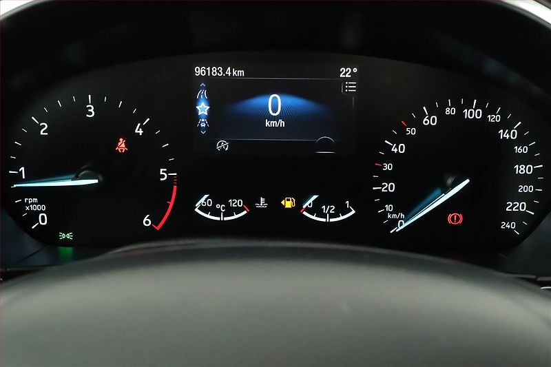 Ford Focus (2022) 1.5 EcoBlue, Serv.kniha, Navi - fotka 11 z 20