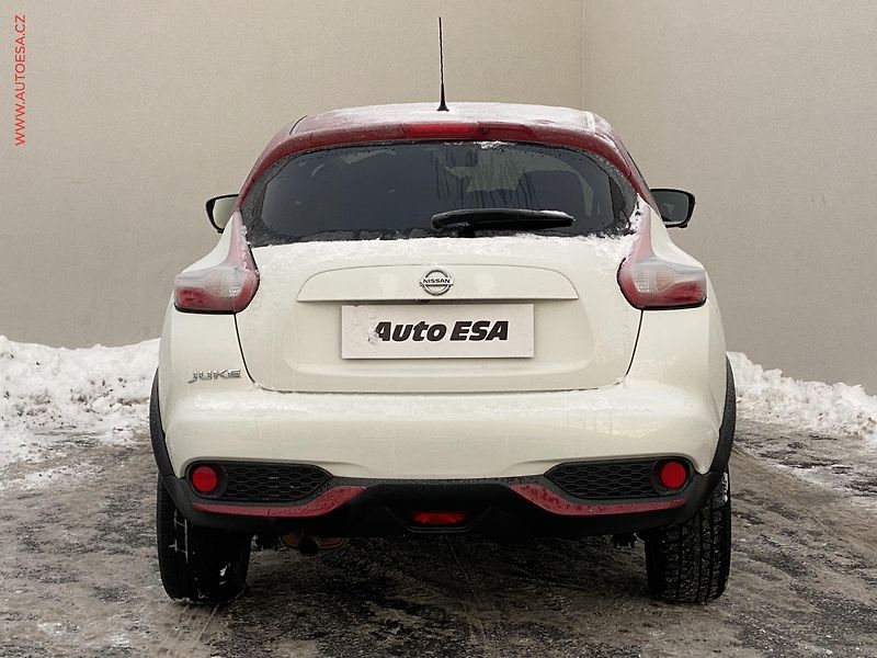 Nissan Juke (2017) 1.2 DiG-T, N-Connecta - fotka 5 z 18