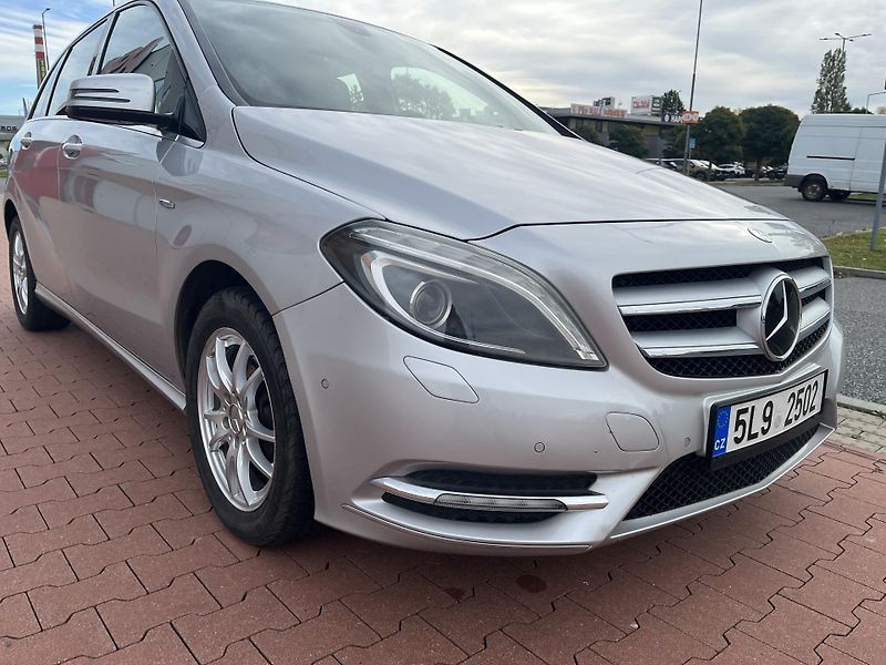 Mercedes-Benz Třídy B 180 CDi ČR - fotka 31 z 32