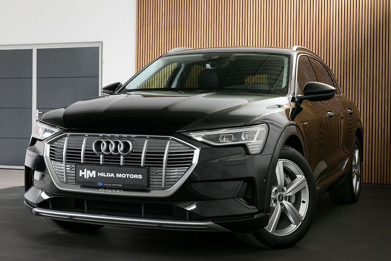 Audi e-tron 55 300kW Matrix NightV ZÁRUKA - fotka 4 z 38
