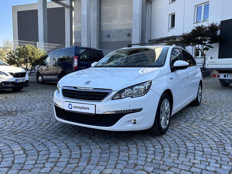 Peugeot 308 SW 1,2 PureTech 130k MAN6  - fotka 1 z 13