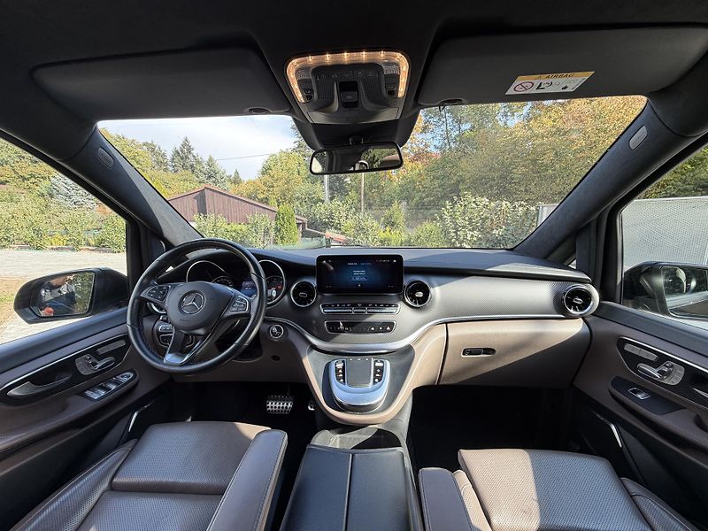 Mercedes-Benz Třídy V (2022) EXCLUSIVE 300d 4M AMG/AIR - fotka 7 z 52