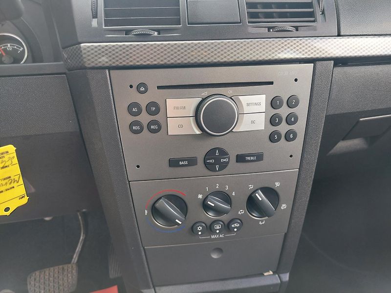 Opel Meriva (2006) 1.6i-16v automat - fotka 14 z 32