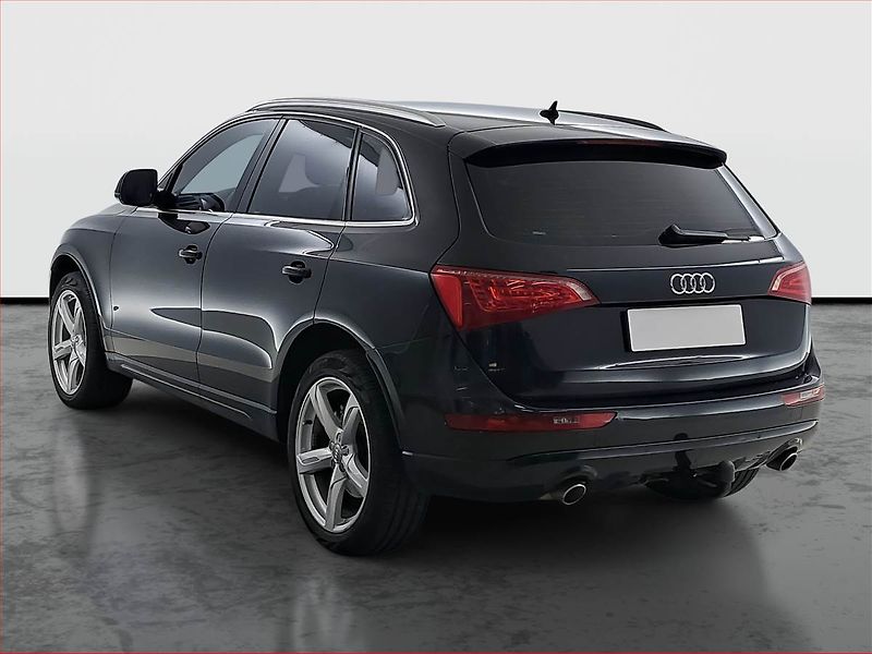 Audi Q5 (2009) 3.0 TDI, 4X4, Automat, Navi - fotka 4 z 19
