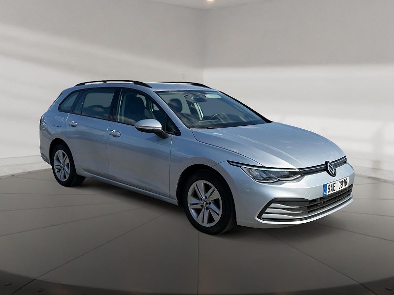 Volkswagen Golf Variant (2022) LIFE 1.0TSI 81kW CZ DPH - fotka 3 z 11