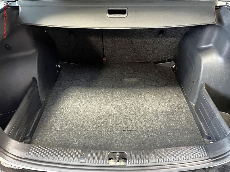 Škoda Fabia (2012) 1.2 TSI, ČR, Klima - fotka 7 z 14