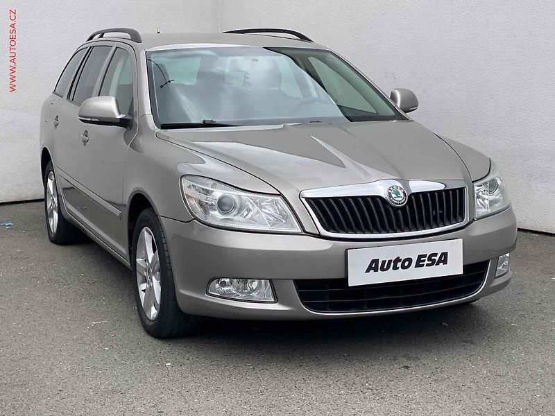Škoda Octavia (2011) 1.4 TSi, Ambition, +kola - fotografie inzerátu